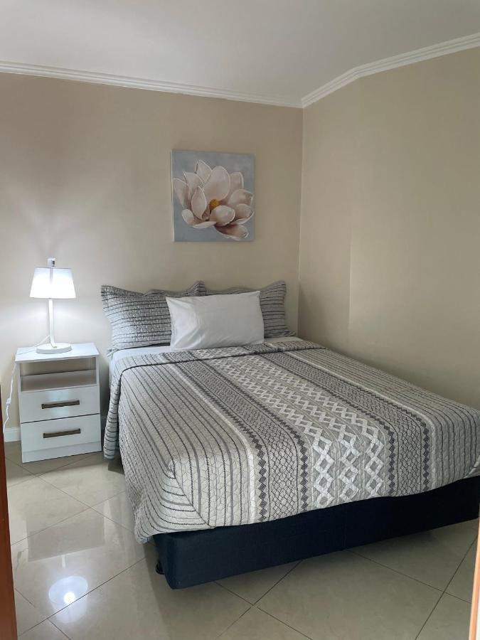 Apartamento Vista Al Rio Puerto Santana Riverfront 1 Guayaquil Kültér fotó